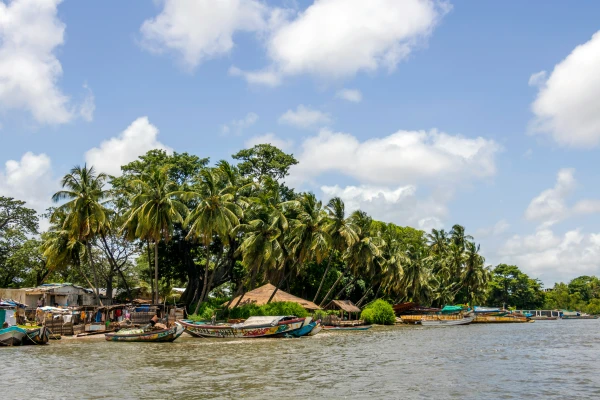SENEGAL ESENCIAL PUENTE DE DICIEMBRE 