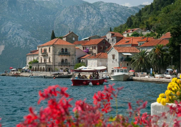 BELLEZAS DE MONTENEGRO | JUN - OCT 26