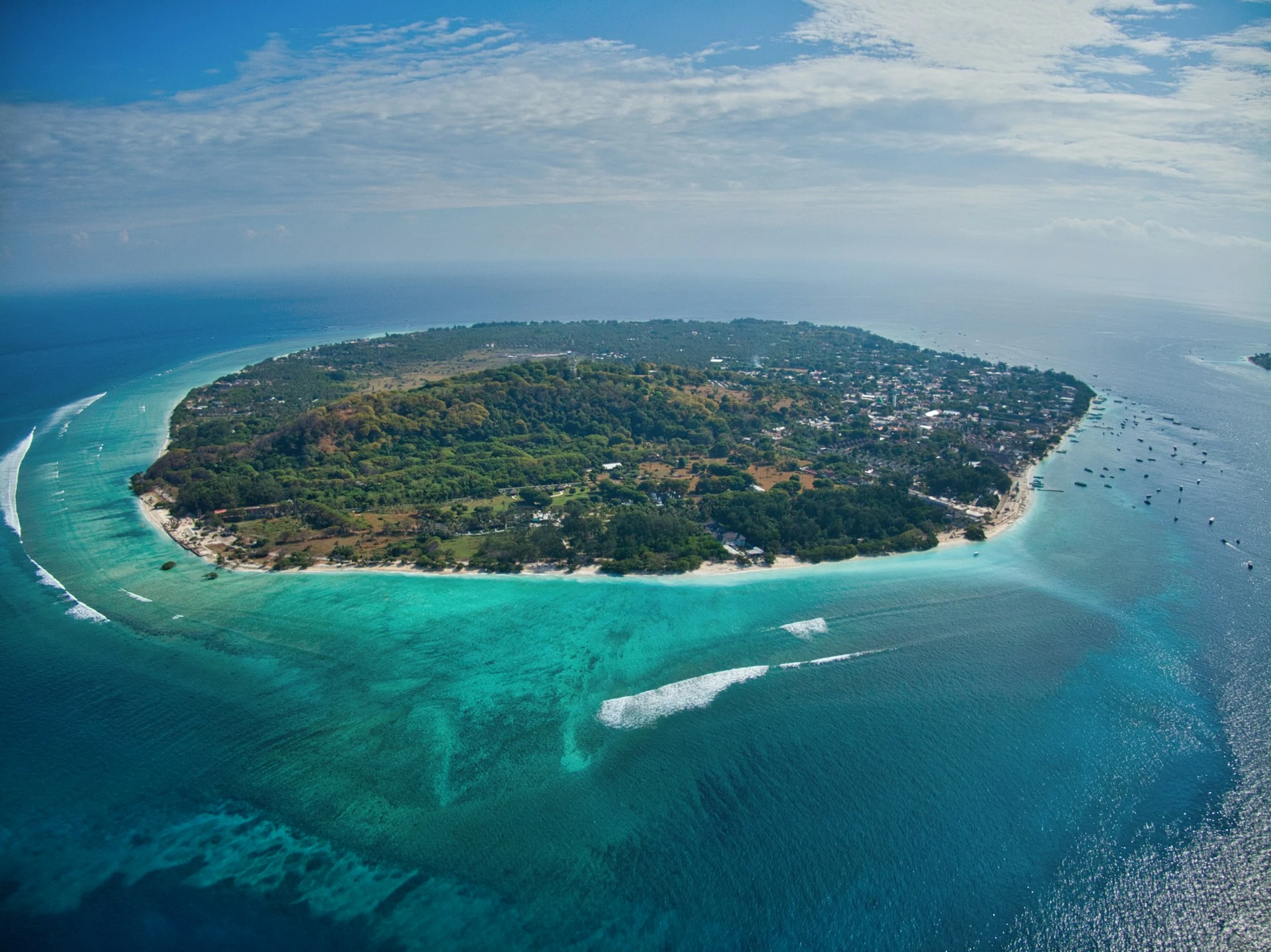 BALI Y PLAYAS DE GILI | ABR 26 - MAR 27