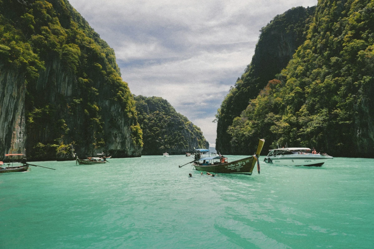 THAI JUNGLA Y PLAYA | EN 26 - MAR 27