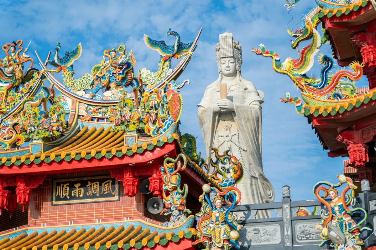 THAI IMPERIAL Y VIETNAM  | EN 26 - MAR 27 