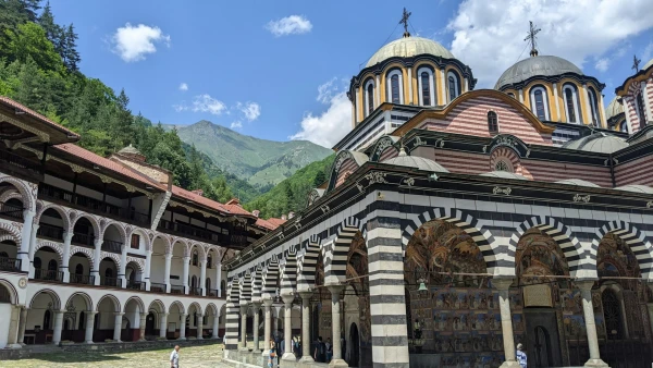 BULGARIA, PRESENTE Y PASADO | 12-SEP 26