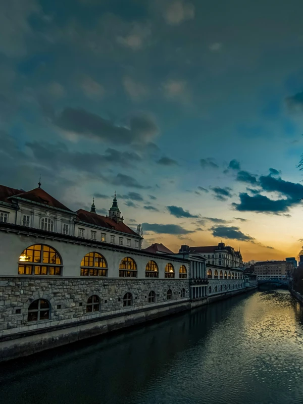 ASTURIAS A LJUBLJANA | 4-8 DIC 26
