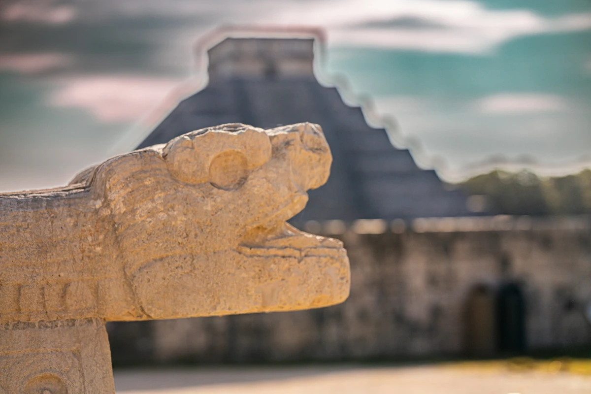 Descubriendo el mundo Maya | SEPT - DIC 26
