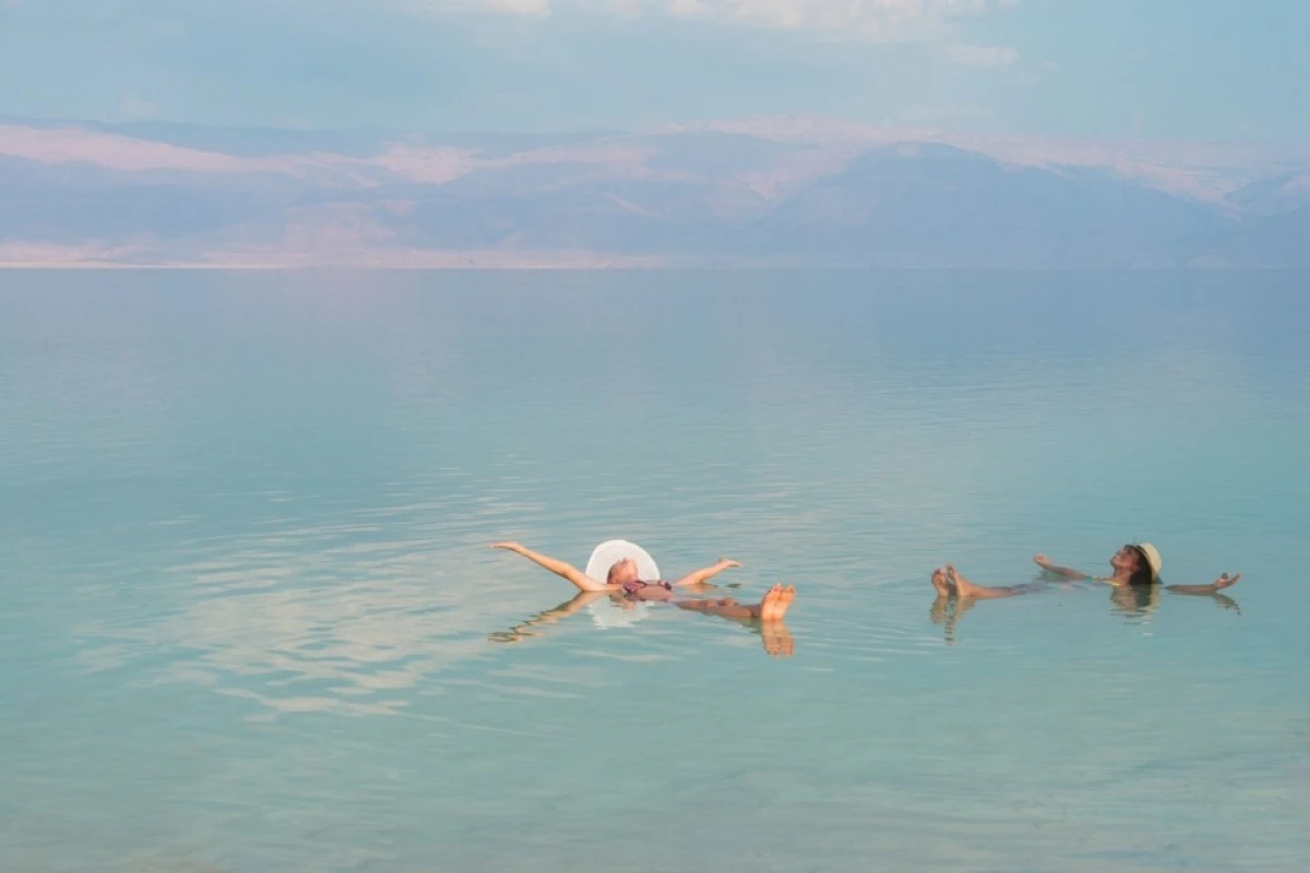 Jordania y Aqaba | MAR 26 - FEB 27