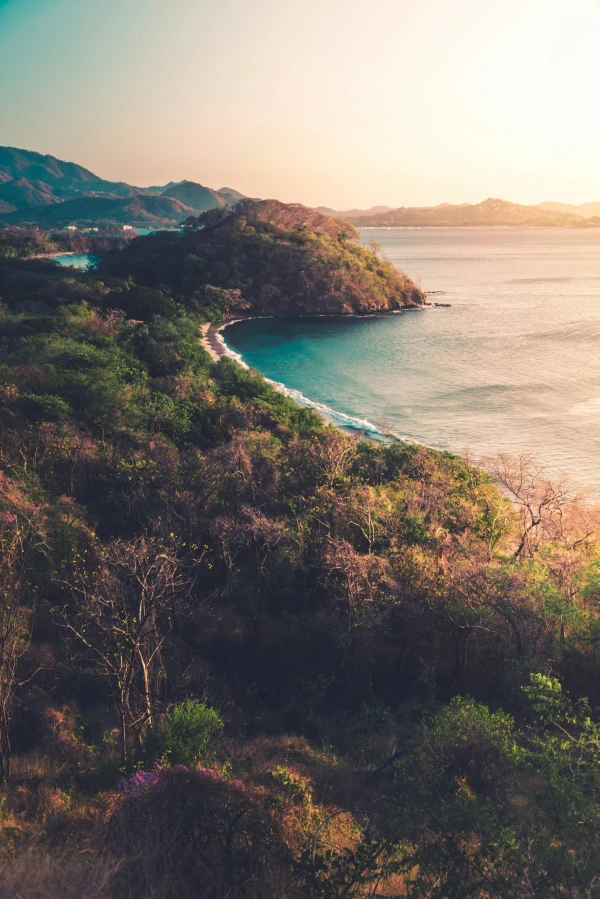 COSTA RICA ROMÁNTICA